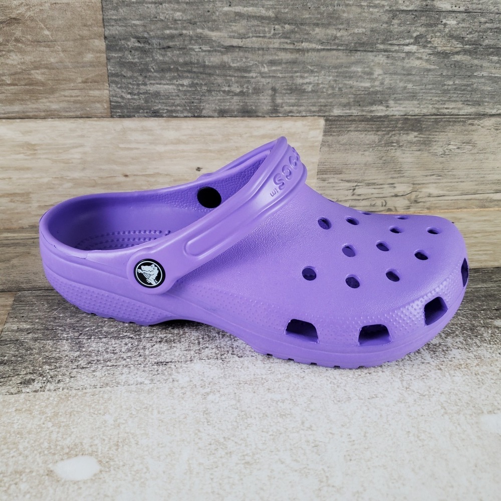Crocs Classic Galaxy Clogs‎ Kids Sz 5 J5 M Purple Round Toe Slip-On Slingback
